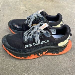 New Balance Fresh Foam More Trail 10.5 Mens